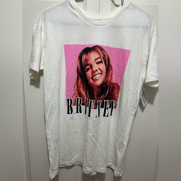 Britney Spears White Smile Graphic XS NWT - Picture 1 of 5